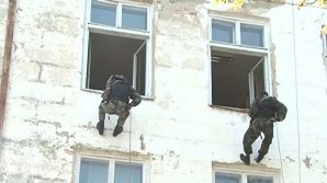 Правоохранители проводят тактические учения