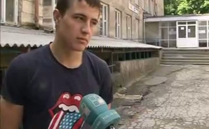 Некоторые выпускники на экзамен по родному языку оделись как на вечеринку