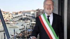 Мэр Венеции арестован по подозрению в коррупции