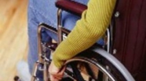 Девушке-инвалиду отказали в праве сдавать экзамены на дому