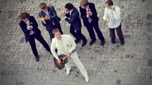 На радостях, что жена родила ему сына, мужчина из Шолданешт организовал в роддоме концерт 