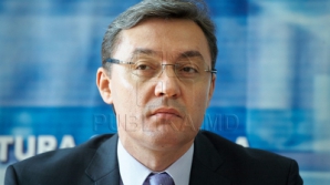 Корман: Парламент уйдет на каникулы, если до пятницы кабмину не вынесут вотум недоверия 