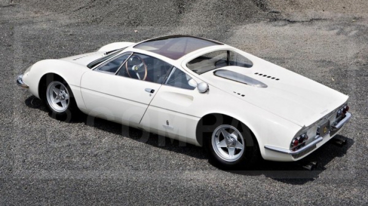 Единственную в мире Ferrari 365 P Berlinetta Speciale продадут на аукционе (ФОТО)