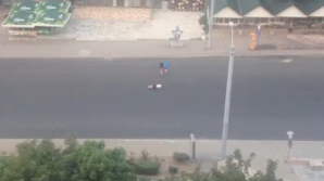 Как развлекались три молодых человека в шесть утра на середине улицы Алеку Руссо (ВИДЕО)