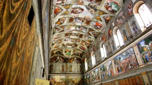 Ватикан установил новое оборудование в Сикстинской капелле для улучшения освещения