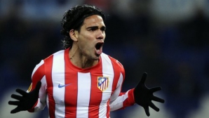 "Монако" отдал колумбийского нападающего Радамеля Фалькао в годичную аренду "Манчестер Юнайтед"