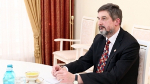 Артур Михальский: Молдаванам надо перестать испытывать вину перед Россией за выбор пути европейской интеграции