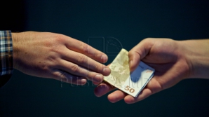 За пассивную коррупцию офицер уголовного преследования получил пять лет тюрьмы