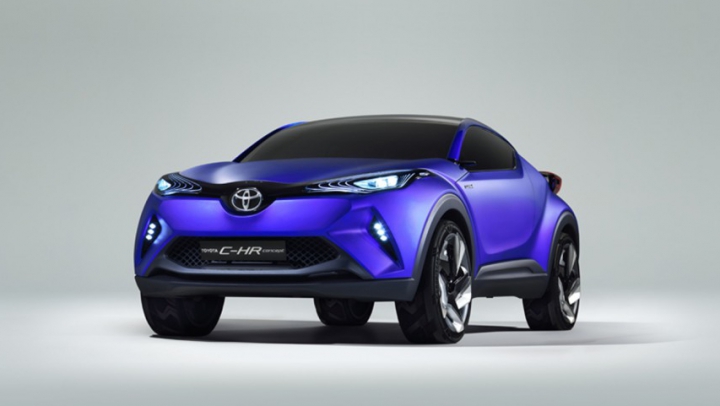 В Сеть попали снимки концептуального гибридного кроссовера Toyota C-HR