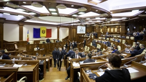 Министры готовятся оставить свои посты на время предвыборной кампании и назначают преемников