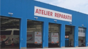 Десятки водителей микроавтобусов приехали на станции, чтобы пройти техосмотр