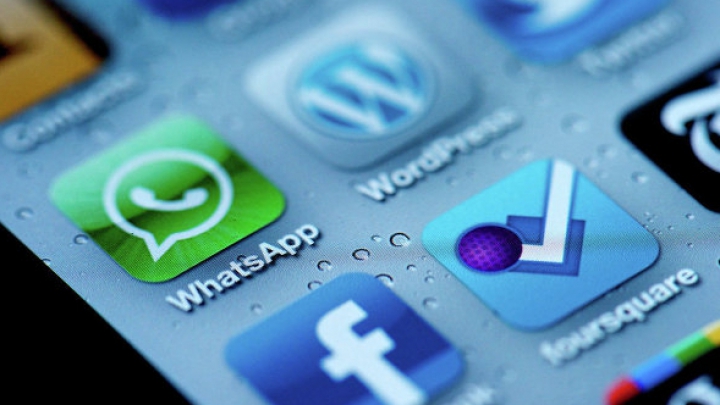 Facebook купила WhatsApp