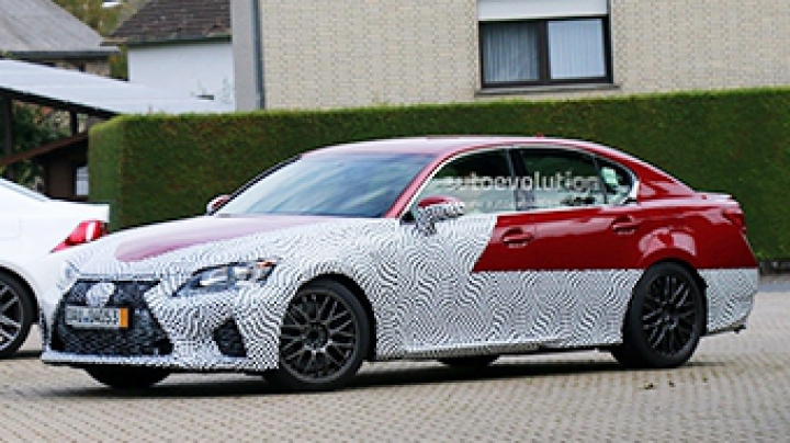 Lexus приступил к испытаниям конкурента BMW M5