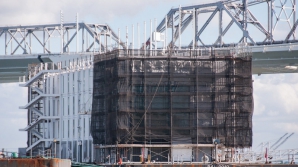 Мистические баржи Google закрыты из-за проблем с пожарной безопасностью