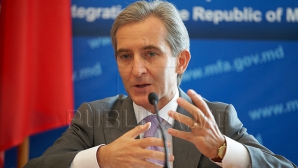 Премьер Юрий Лянкэ проголосовал: Ситуация в регионе сложная, но мы не можем без Европы