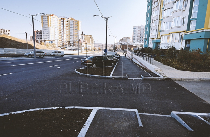 Завершился ремонт дороги по столичной улице Иона Думенюка (ФОТОГАЛЕРЕЯ)