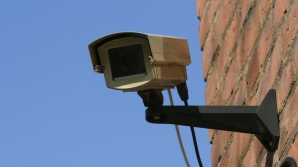 Мужчина, ограбивший филиалы банков в Бельцах, был заснят на камеру видеонаблюдения