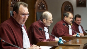 У нас есть парламент! Конституционный суд утвердил выборы 30 ноября