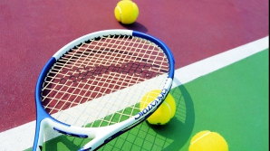 Роджер Федерер и Стэн Вавринка провели благотворительный матч в помощь детям Африки