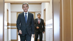 Лянкэ встретится представителями профсоюзов, патронатов и гражданского общества