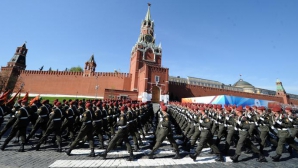 Молдова раздумывает над участием в параде Победы в Москве