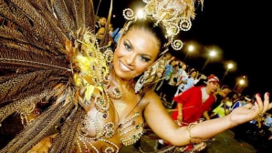  Предвкушение большого праздника на улицах Рио-де-Жанейро