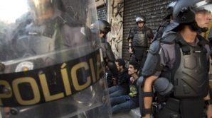 Полиция Бразилии задержала 40 человек после драки футбольных фанатов