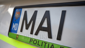 Пожилая женщина подралась с полицейскими: в чем причина конфликта (ВИДЕО)