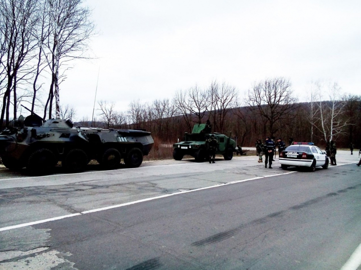 Молдавские и американские военные приняли участие в совместных учениях (ФОТО)