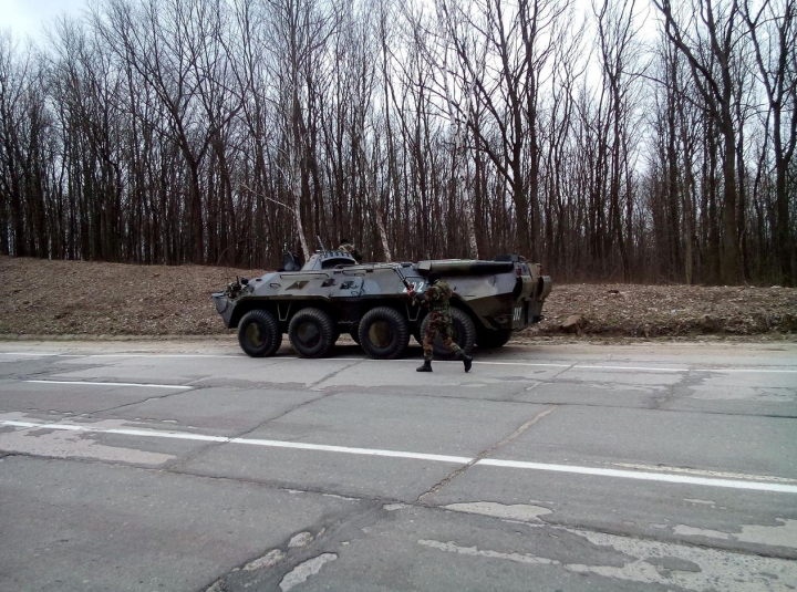 Молдавские и американские военные приняли участие в совместных учениях (ФОТО)