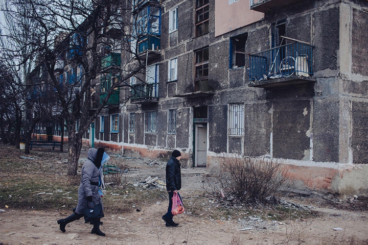 Жизнь в Донецке до и после перемирия (ФОТОРЕПОРТАЖ)