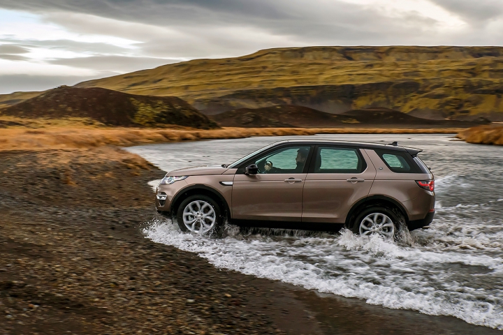 Новый Land Rover Discovery Sport теперь представлен и в Молдове