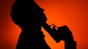 Полицейский из Леова найден застреленным в голову