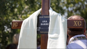 Минута молчания в парламенте в память об Анне Барбу (ВИДЕО)