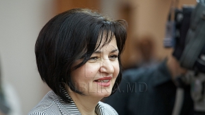 В светлый праздник Святой Троицы Моника Бабук навестила родителей