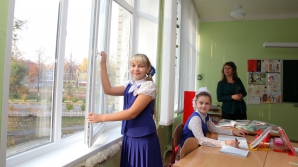 Местные выборы 2015: ремонт лицея - одна из главных задач кандидата в мэры села Талмаза Владимира Плешки