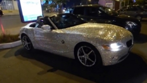 В Кишиневе появился автомобиль, усыпанный кристаллами Сваровски