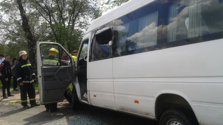 ДТП при выезде из Кишинева: шесть человек госпитализировали (ФОТО/ВИДЕО)