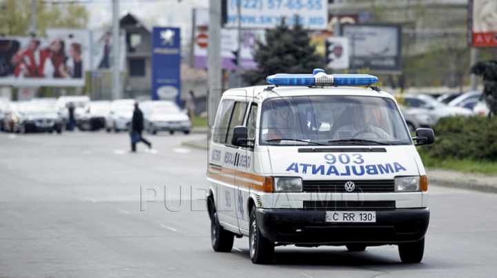 Врачи помешали двум девушкам из Кишинева покончить с жизнью