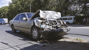 ДТП на трассе Кишинёв - Леушены: столкнулись легковушка и автобус
