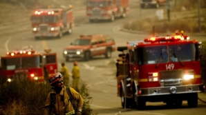 В Калифорнии более тысячи человек были вынуждены покинуть свои дома из-за лесных пожаров