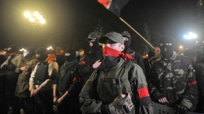 Активисты "Правого сектора" потребовали отставки президента Петра Порошенко