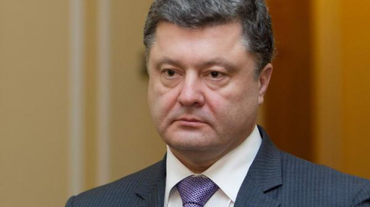 Порошенко высказался за введение новых армейских званий