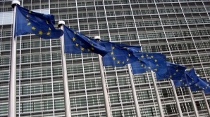 Еврокомиссия поделит страны происхождения беженцев на "безопасные" и "опасные"