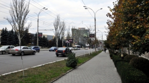 Проезжая часть бульвара Штефана чел Маре освобождена: Усатый призвал к новым протестам