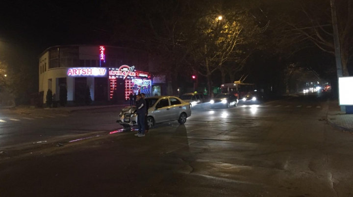 ДТП на кишиневском перекрестке: фото с места происшествия