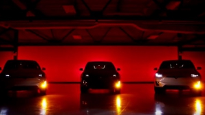 Tesla превратила Model X в светомузыкальную установку (ВИДЕО)