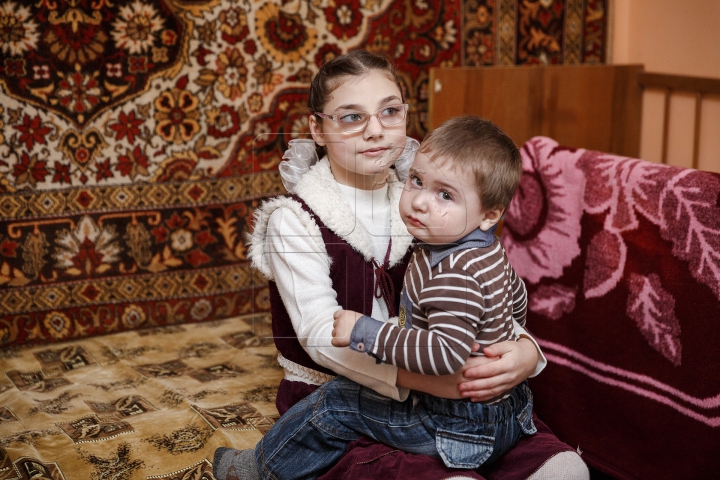 Фонд "Эдельвейс" помог многодетной семье из Дурлешт (ФОТО)