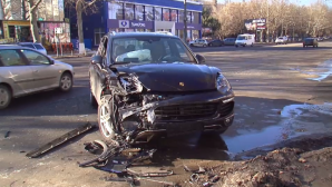 На столичной улице Каля Ешилор столкнулись четыре автомобиля (ВИДЕО)