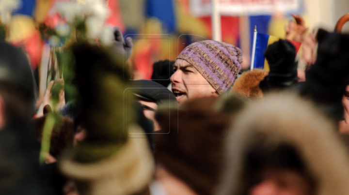 Воскресные протесты в Кишиневе (ФОТОРЕПОРТАЖ)